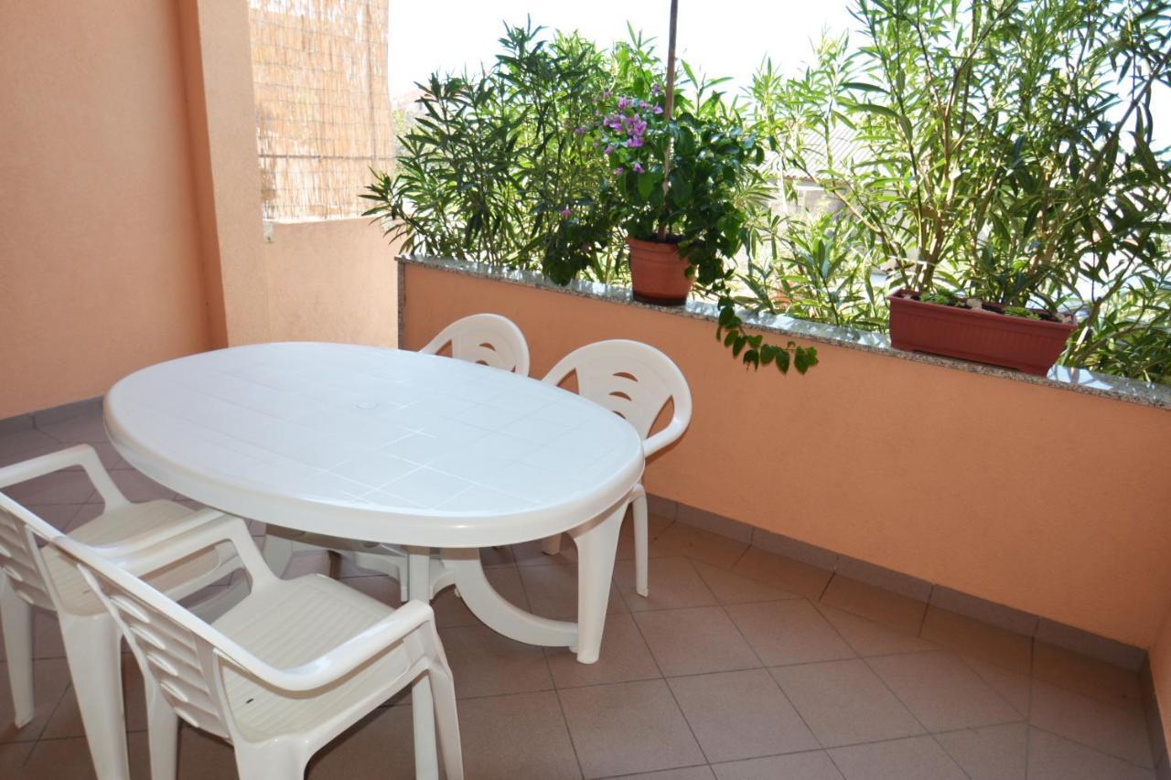 Apartments Barbati Kustici Ngoại thất bức ảnh