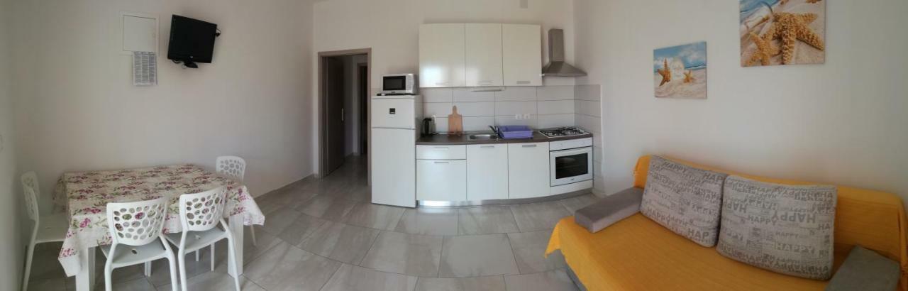 Apartments Barbati Kustici Ngoại thất bức ảnh