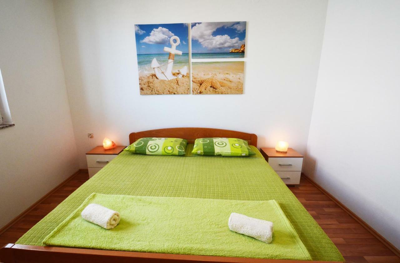 Apartments Barbati Kustici Ngoại thất bức ảnh