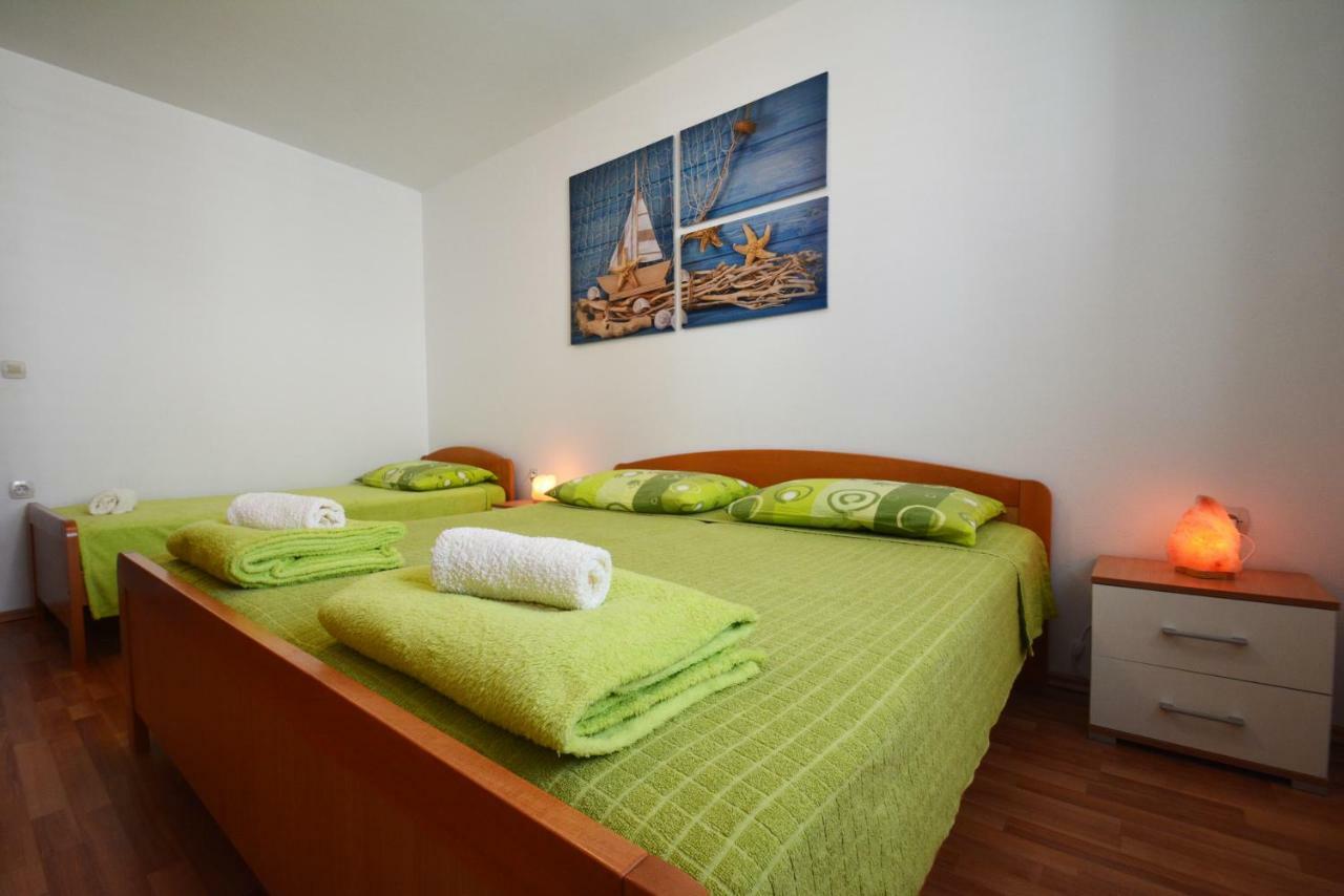 Apartments Barbati Kustici Ngoại thất bức ảnh