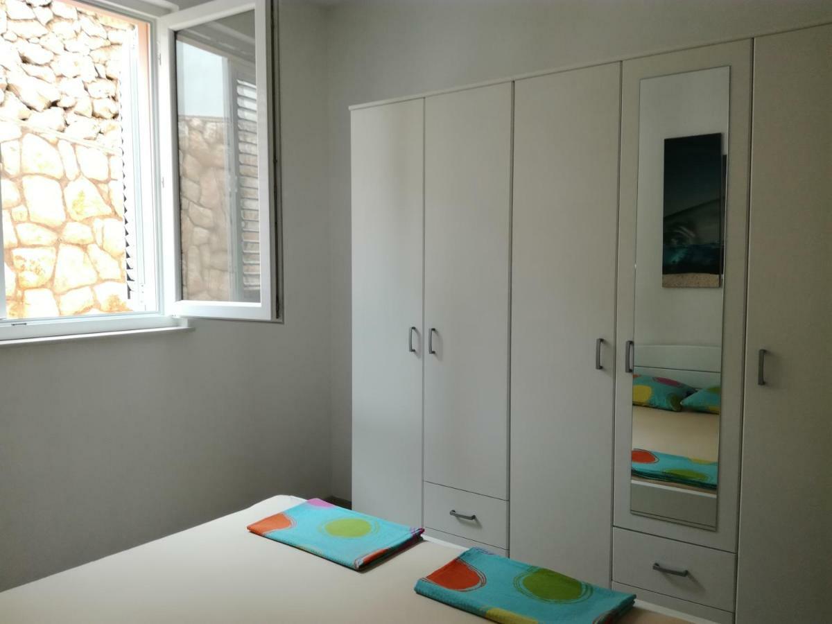 Apartments Barbati Kustici Ngoại thất bức ảnh