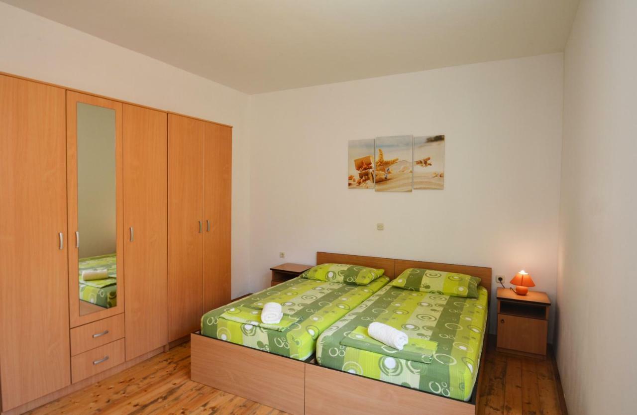 Apartments Barbati Kustici Ngoại thất bức ảnh