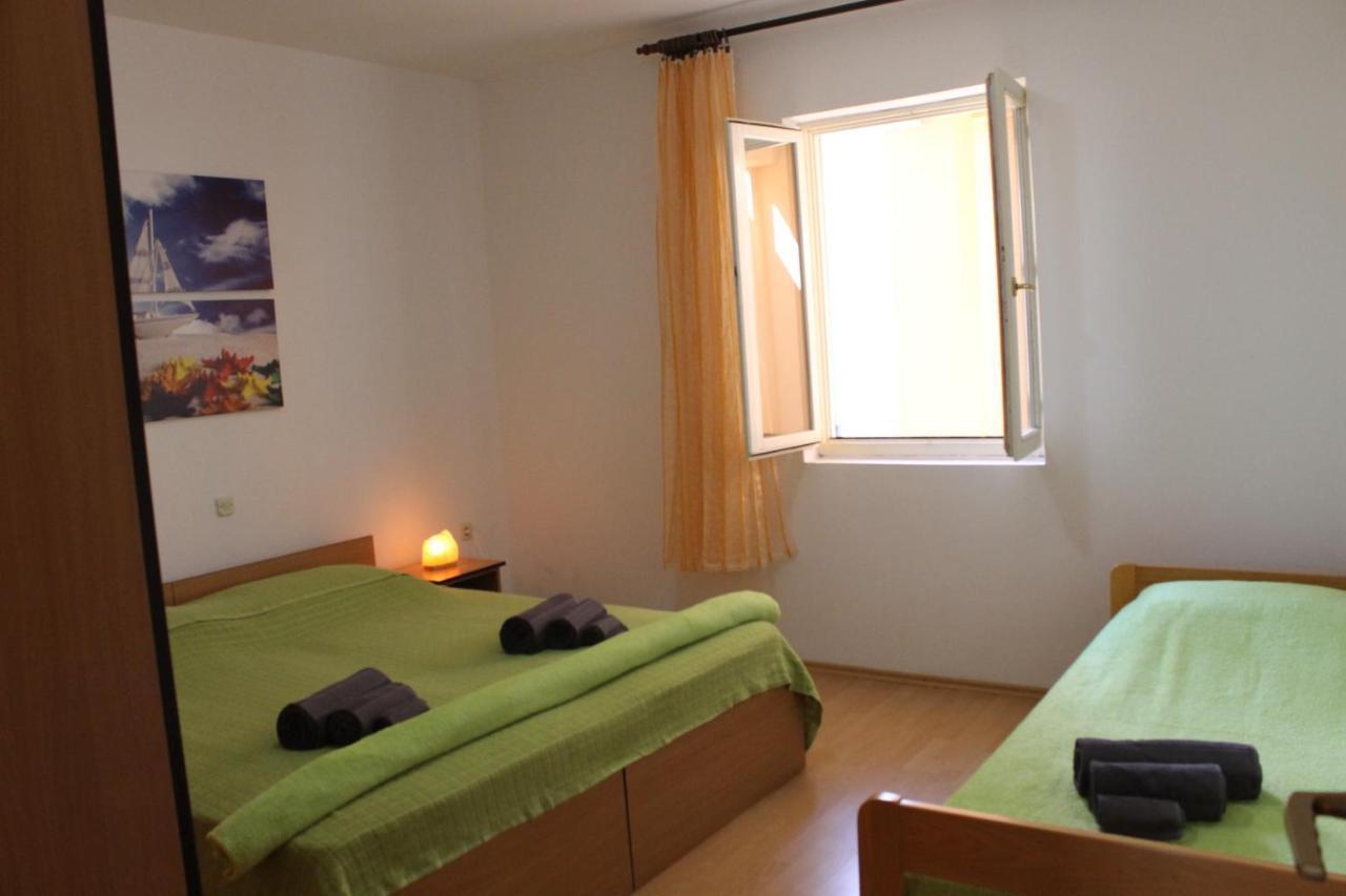 Apartments Barbati Kustici Ngoại thất bức ảnh